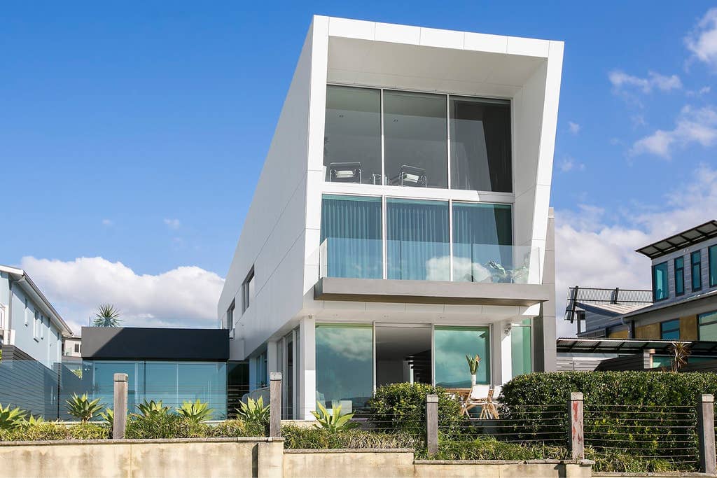 Beachfront Luxury @ Sandon Point