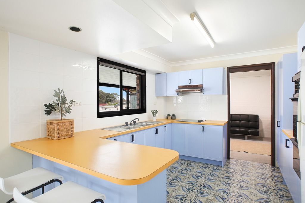 Clean Living Room — Thirroul Beach Accommodation  In Woonona, NSW