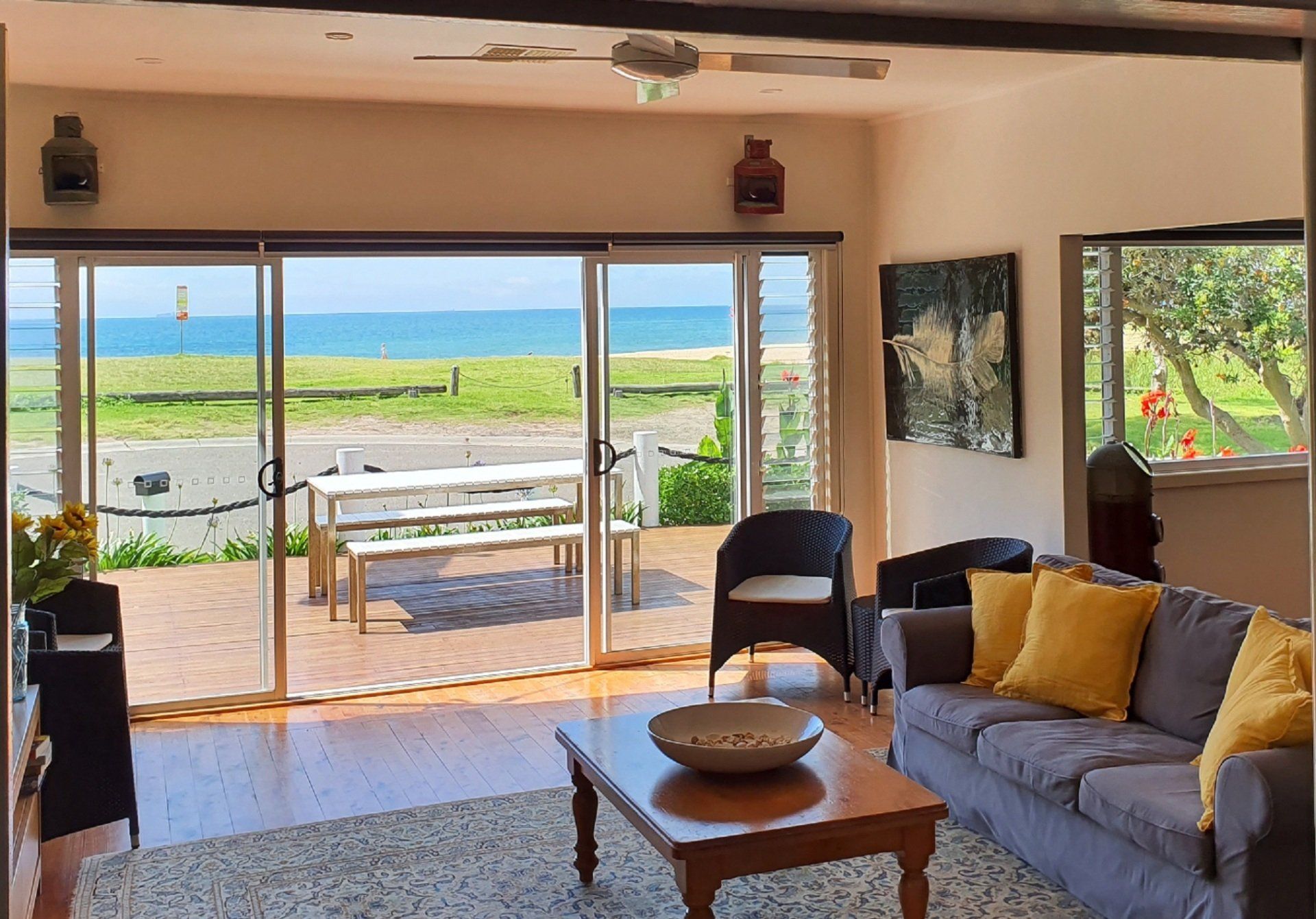 Arriba Beachfront Cottage