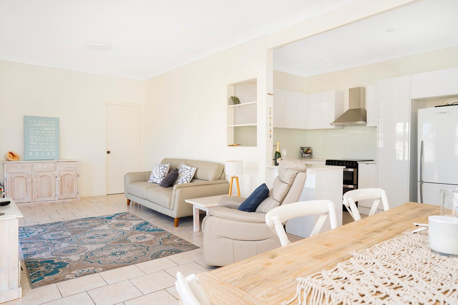 Modern Kitchen — Thirroul Beach Accommodation  In Woonona, NSW