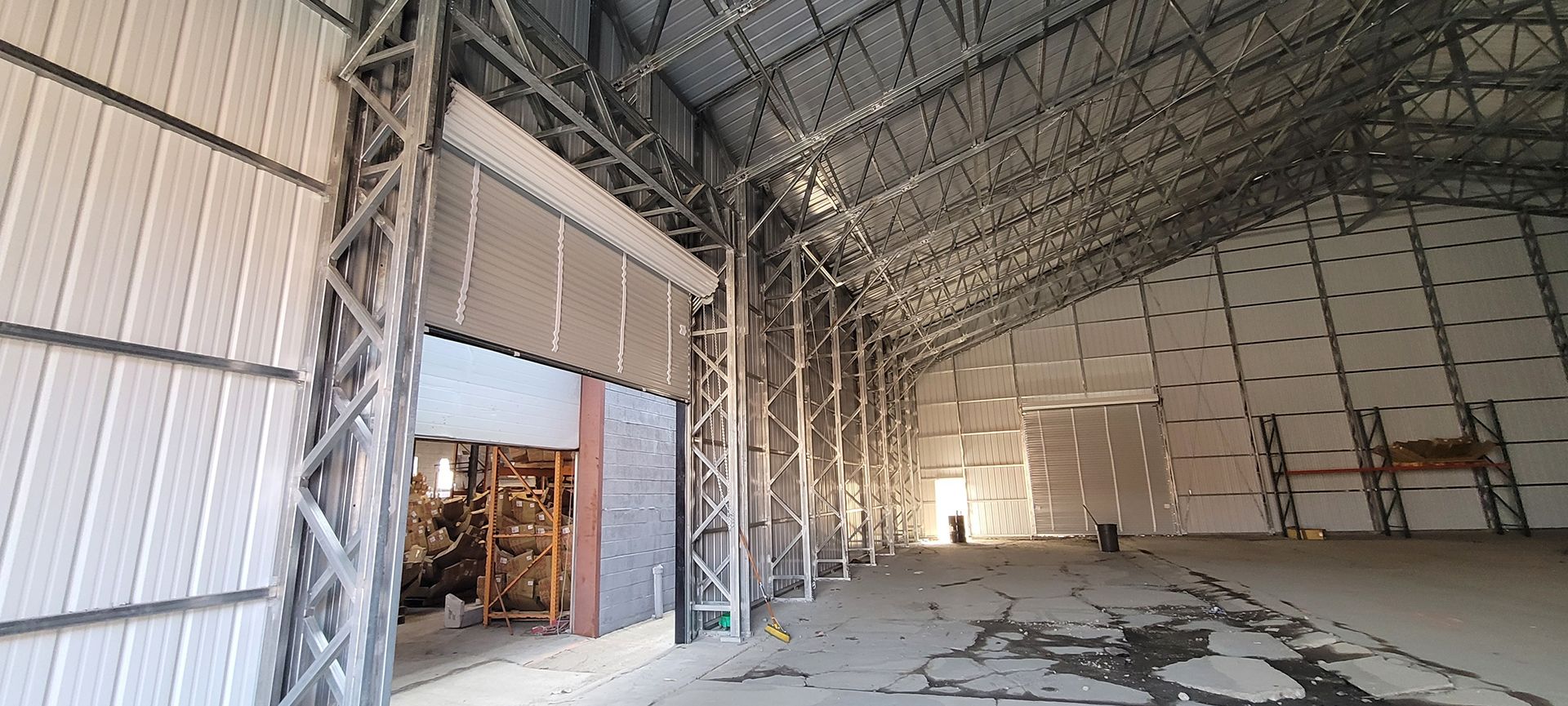 metal building 1