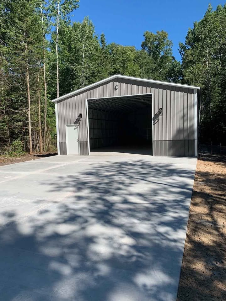 metal building 16
