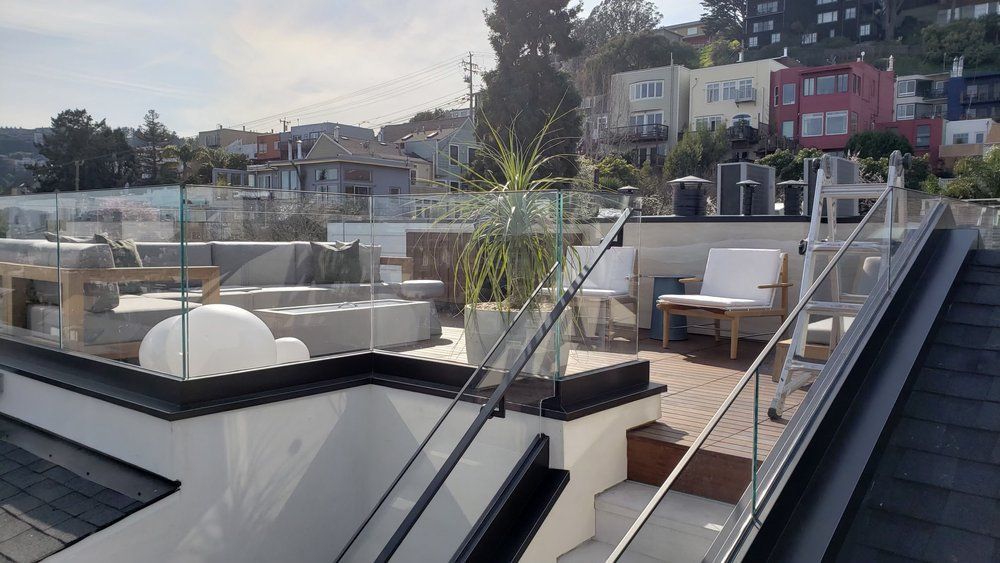 Glass siding roof deck
