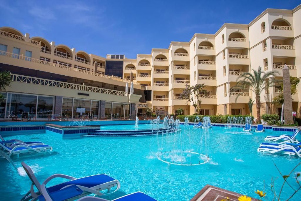 AMC Royal Hotel & Spa