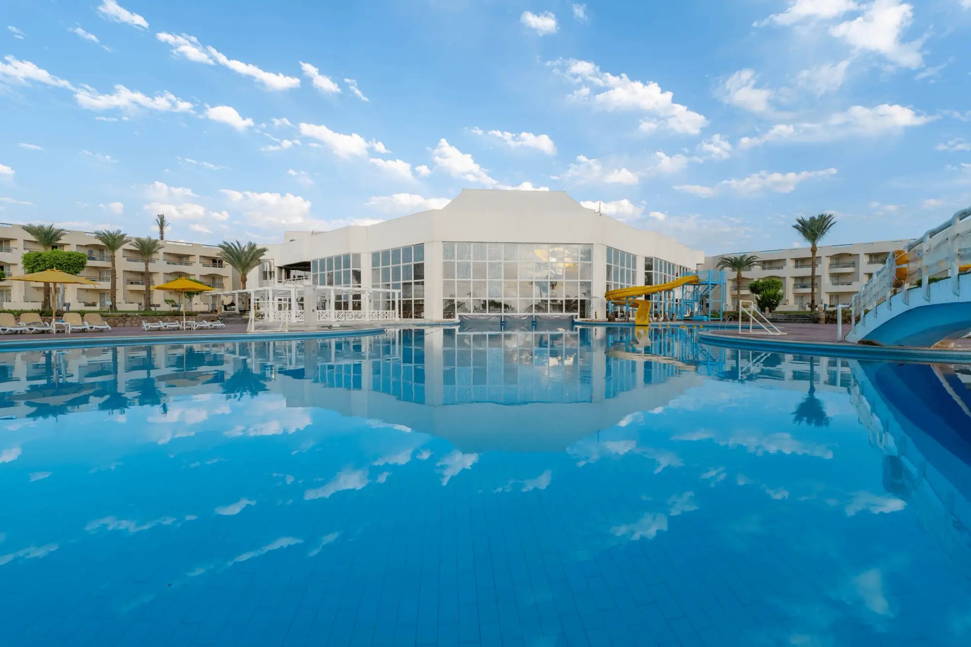 Aurora Oriental Resort