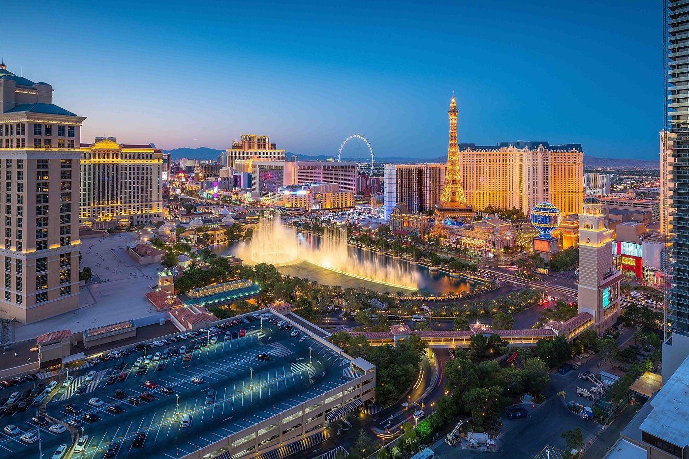 Night view of Bellagio Hotel & Casino, a five-star hotel in Las Vegas, United States.