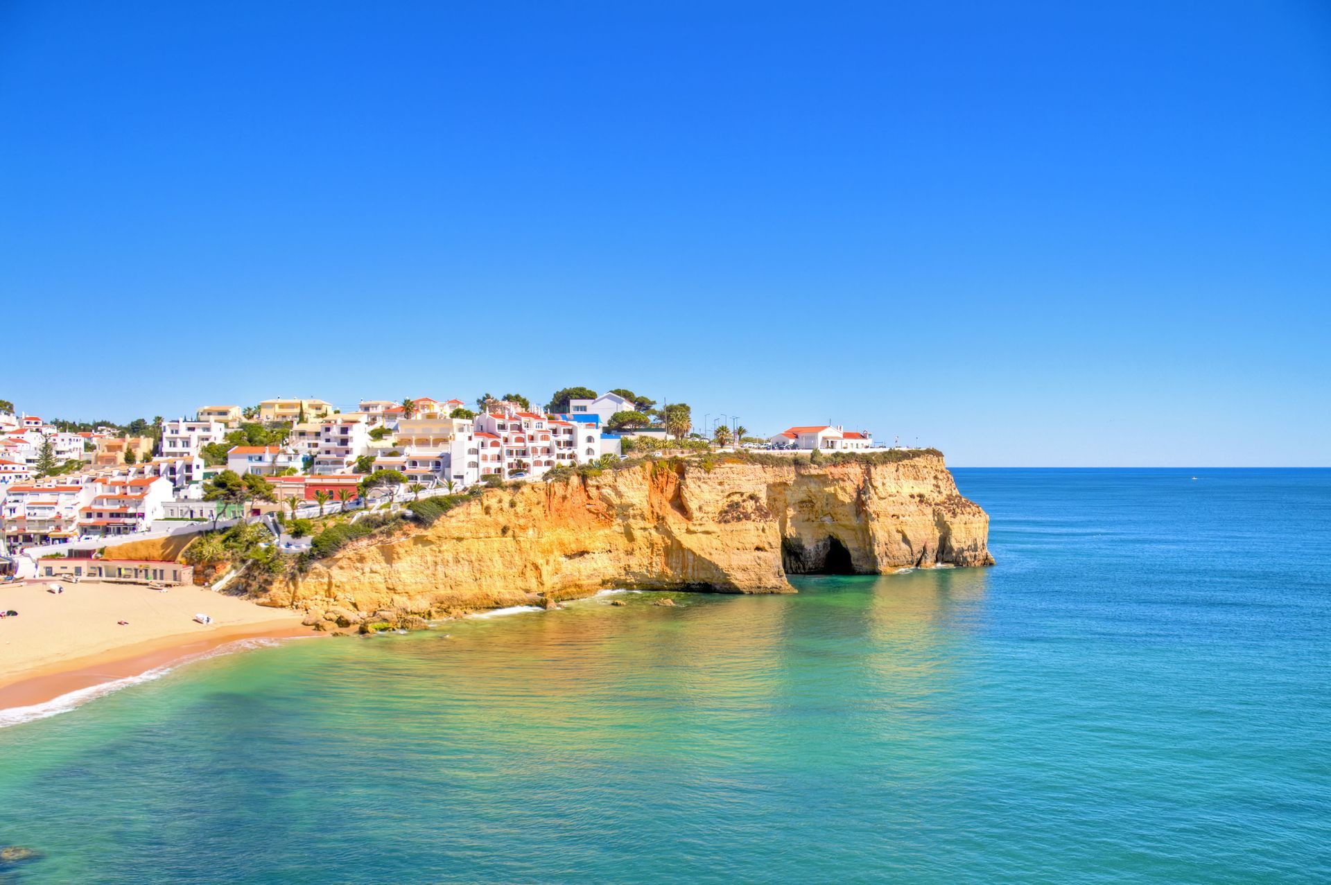 Algarve Holidays