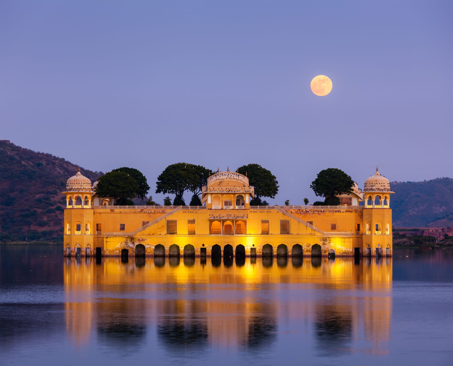 Golden Triangle with Mumbai and Goa Tour