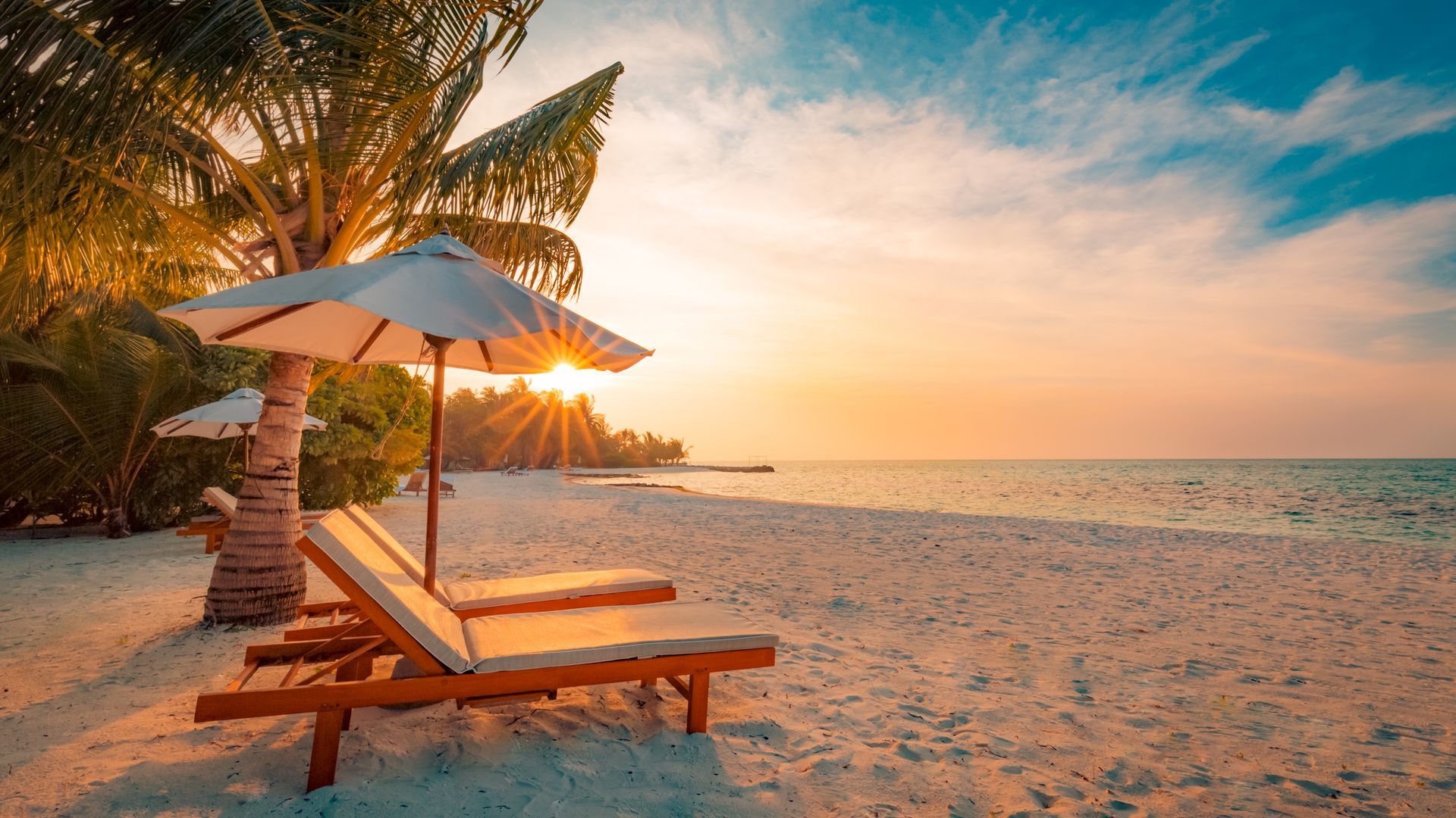 Cheap Christmas and New Year Holidays Package