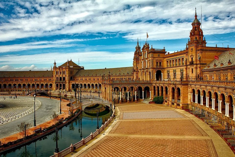 Plaza de España, a historical landmark in Seville, Spain.