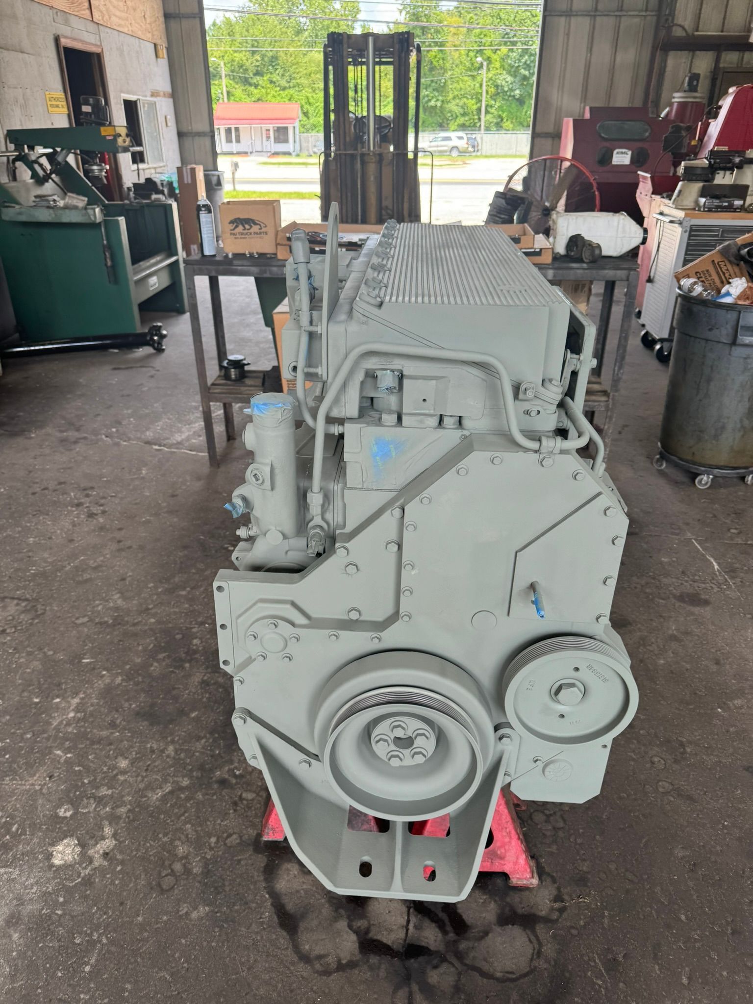 Bo's Garage Gallery Image