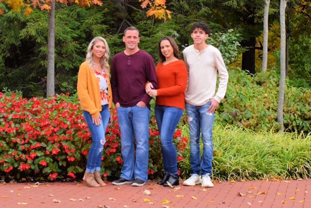 Sanders Family. Sanders Funeral Care in Indiana.