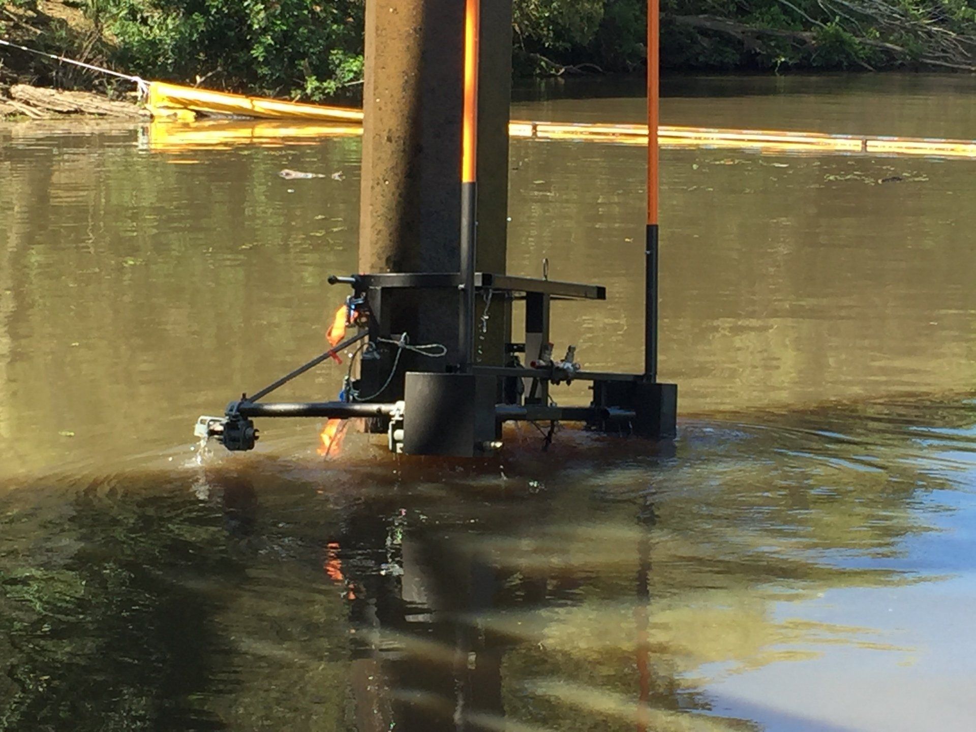 underwater concrete cutting