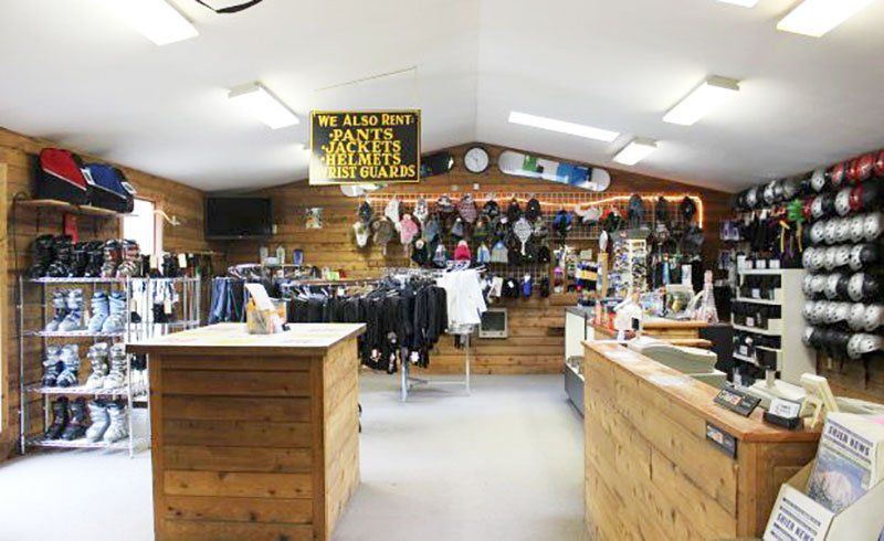 Pocono Ski Rentals, ski shop