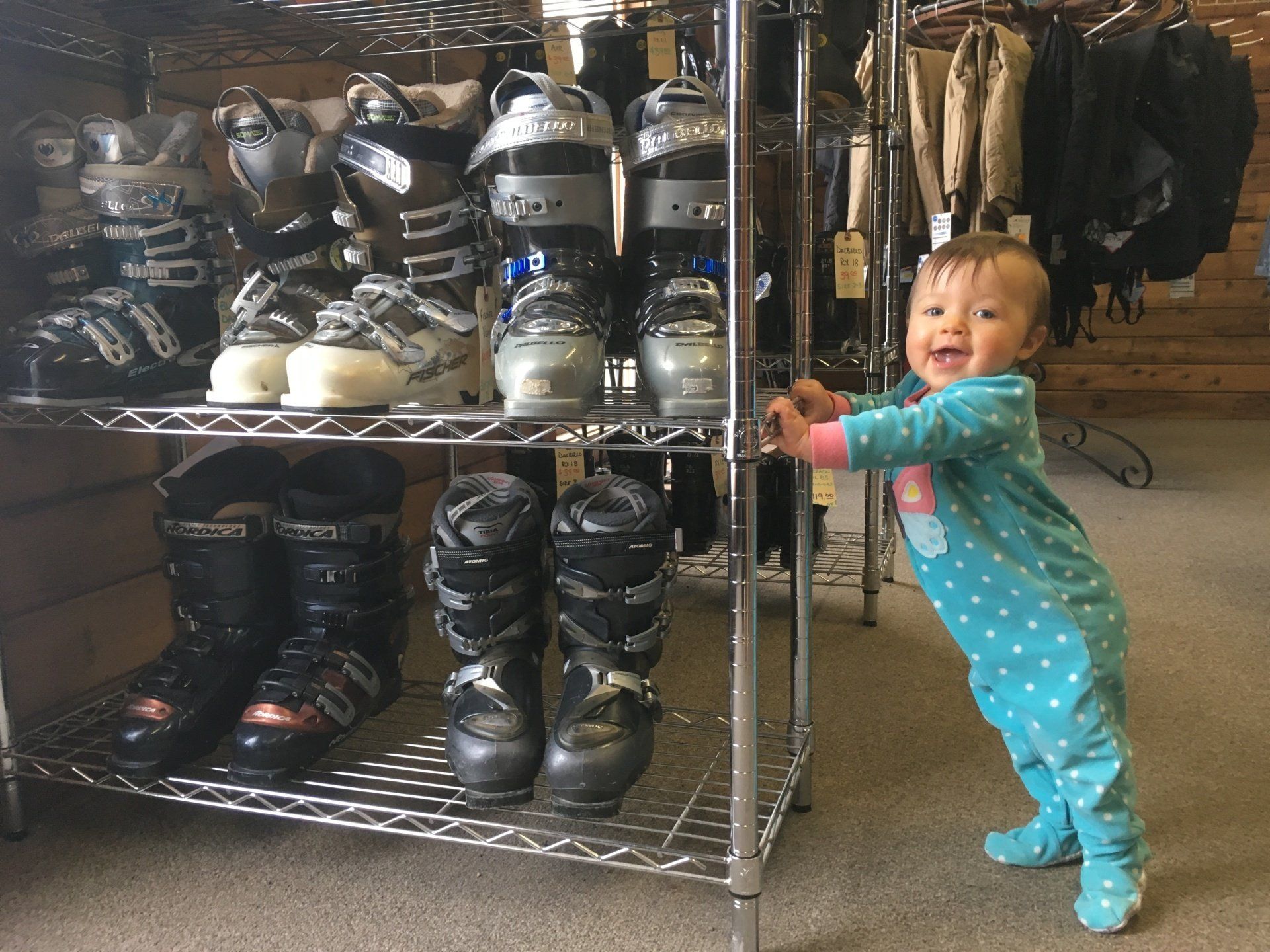 Pocono Ski Rentals, ski boots