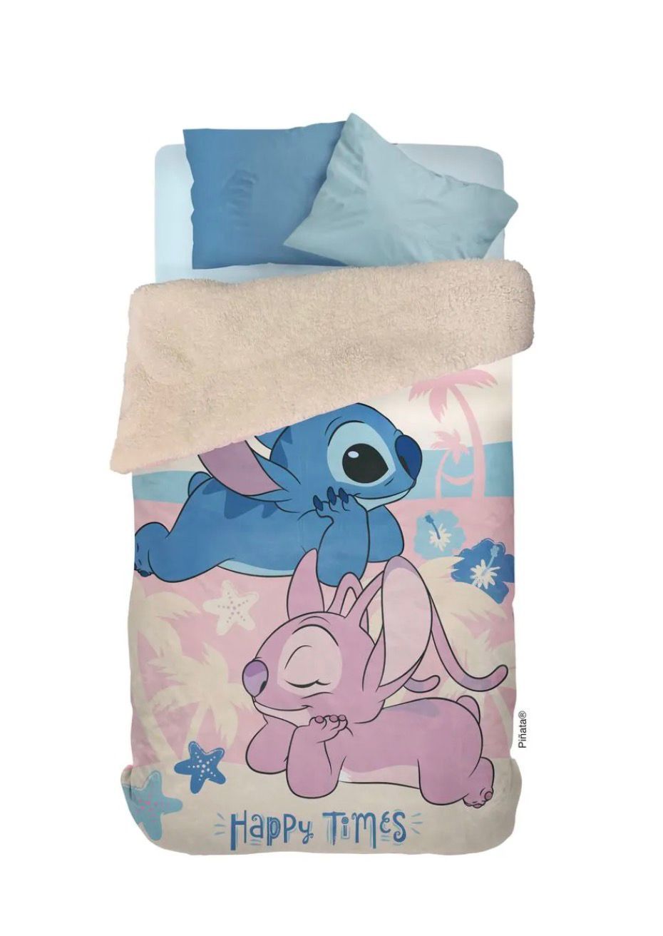 Juego de cama de PAW Patrol “Team” con Chase y Marshall sobre una manta azul y almohadas.