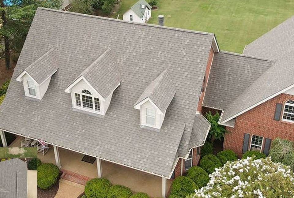 DR Roofing Roof