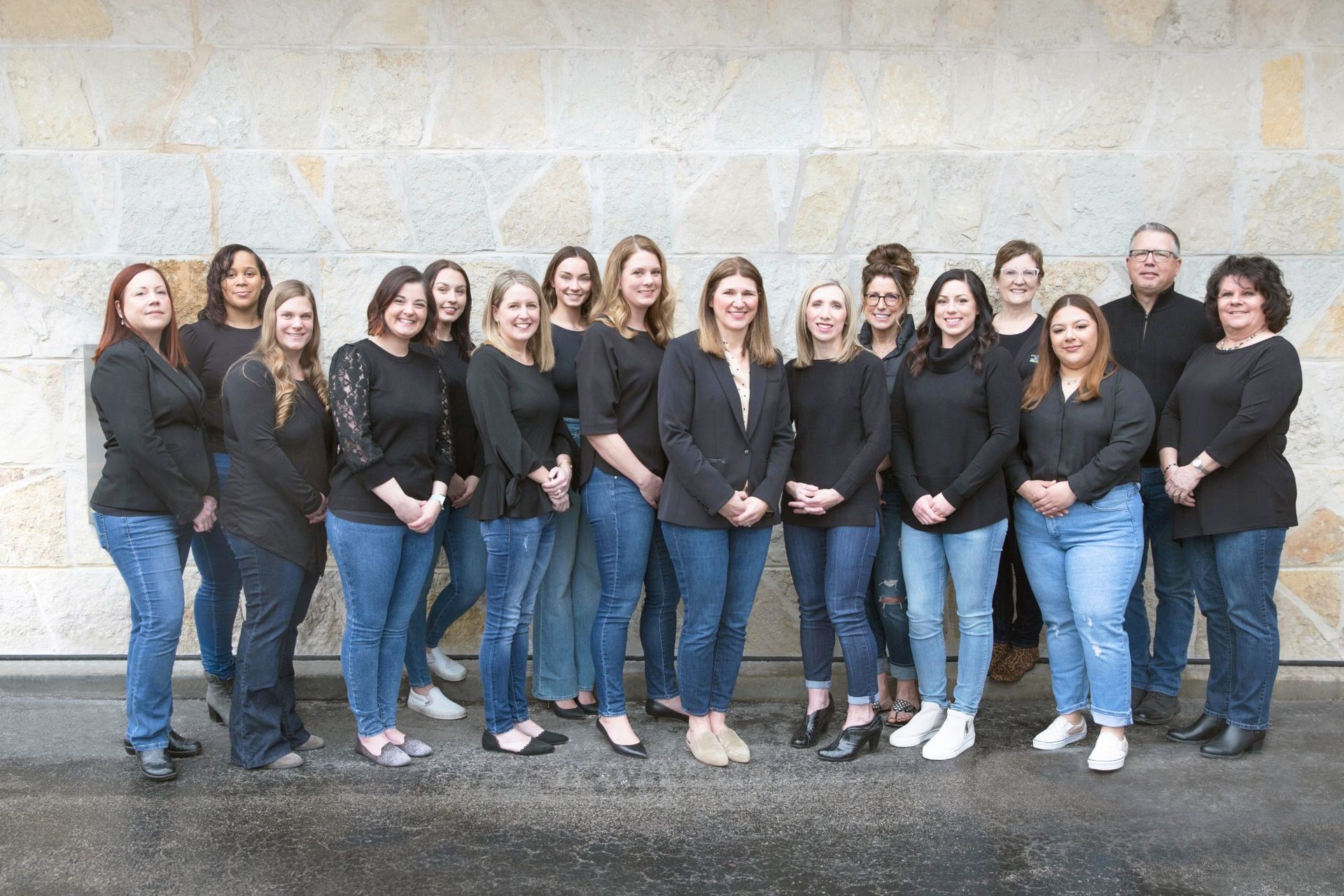 Group Photographer. — Evanston, IL — Bordeaux Studio Group Photographer. — Evanston, IL — Bordeaux Studio