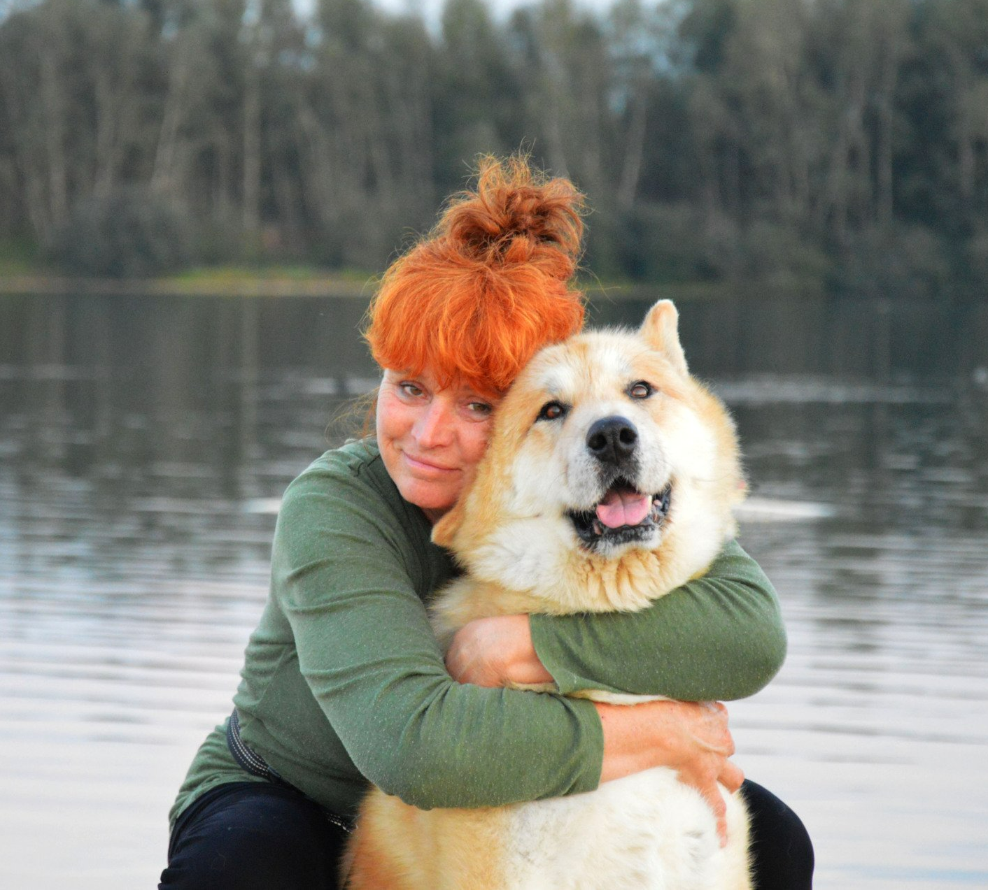 Buddy mens en Akita, Irma Bolijn, TREC activiteiten organisatie, evenementen, gedragdeskundige