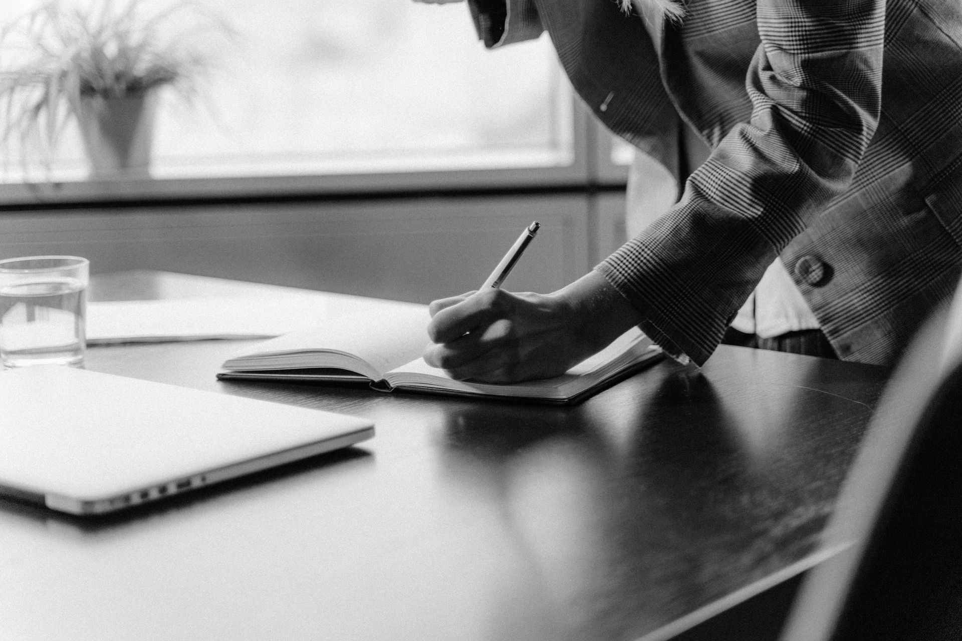 Financial planning notes and client advice preparation