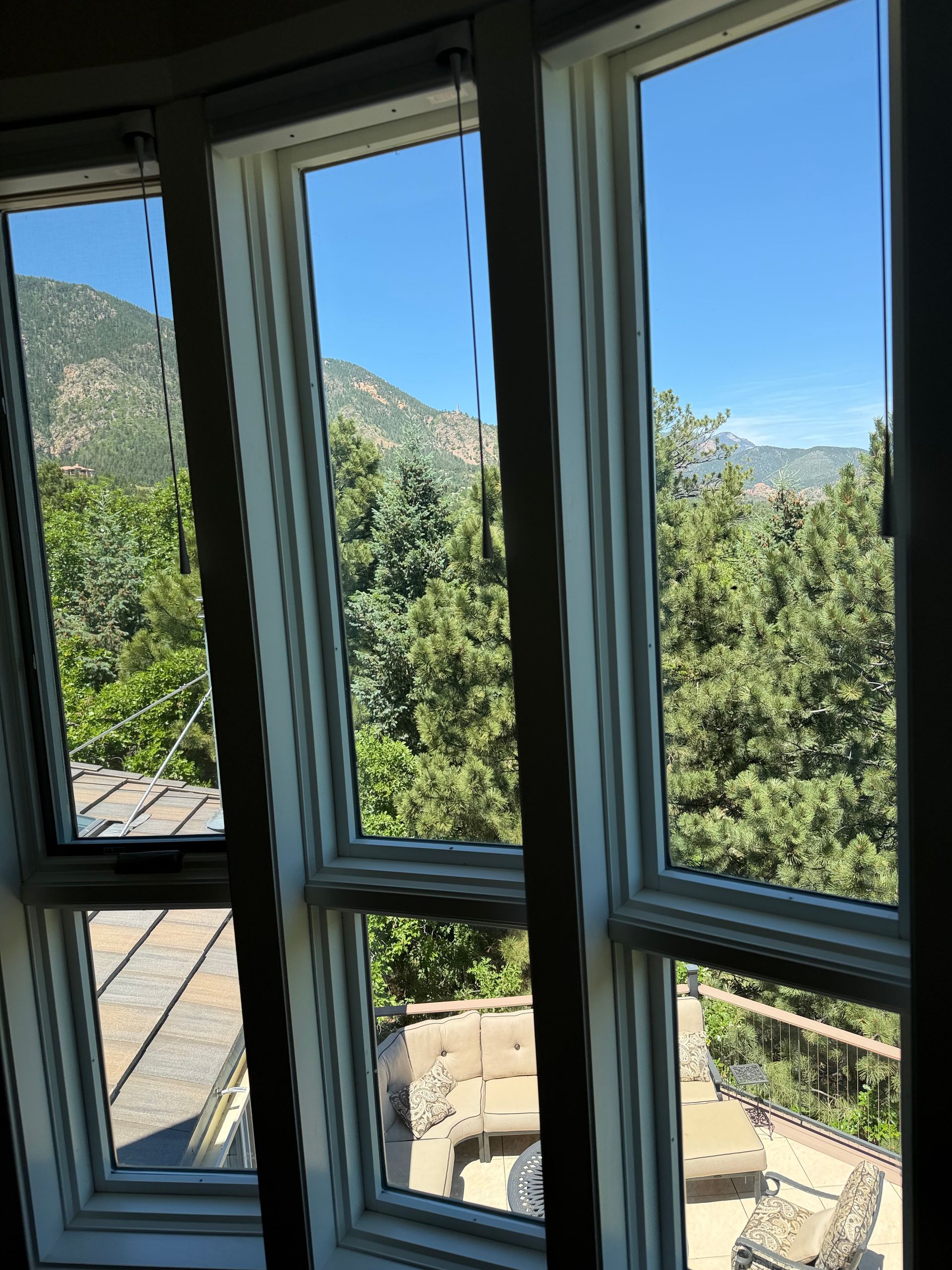 Broadmoor Reidential Cleaning