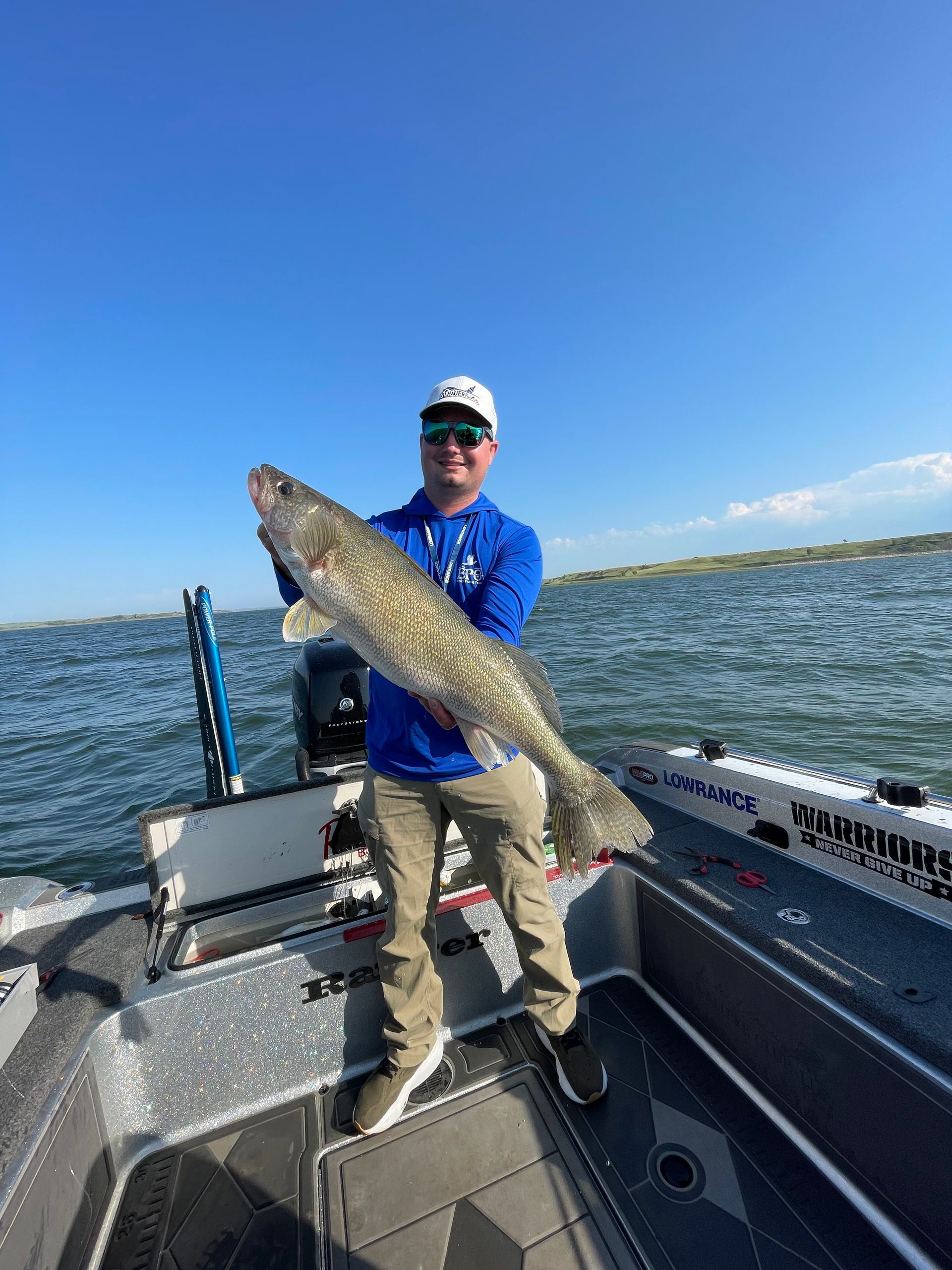 Livescope tips walleye