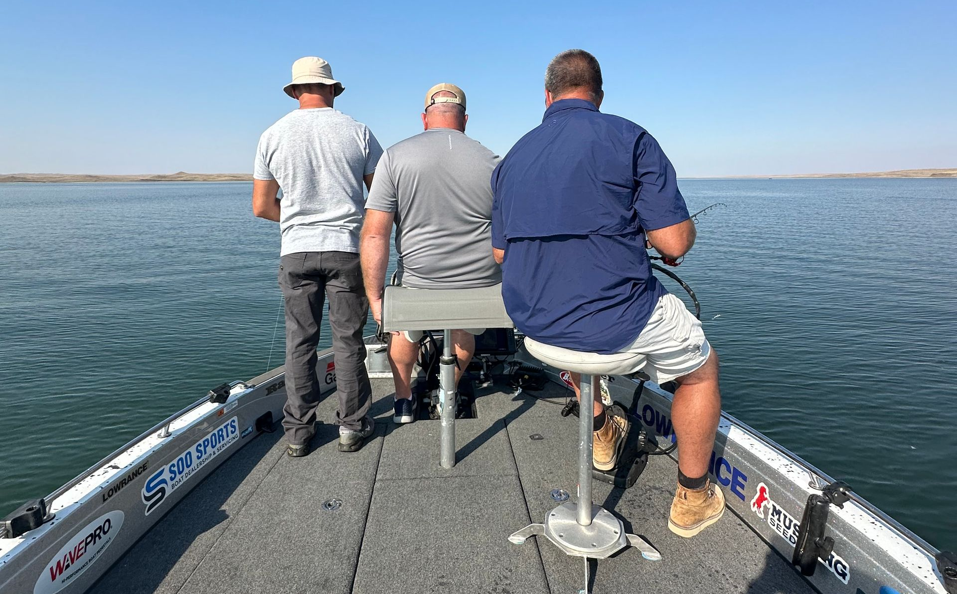 Learn Forward Facing Sonar for Fishing Walleyes