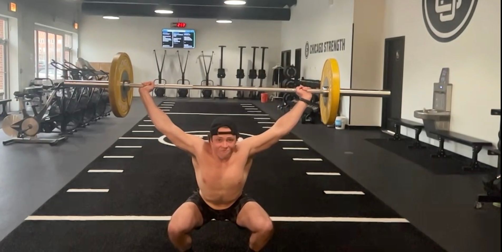 Shoulder Pain - Chicago, IL - Fast Track Physio