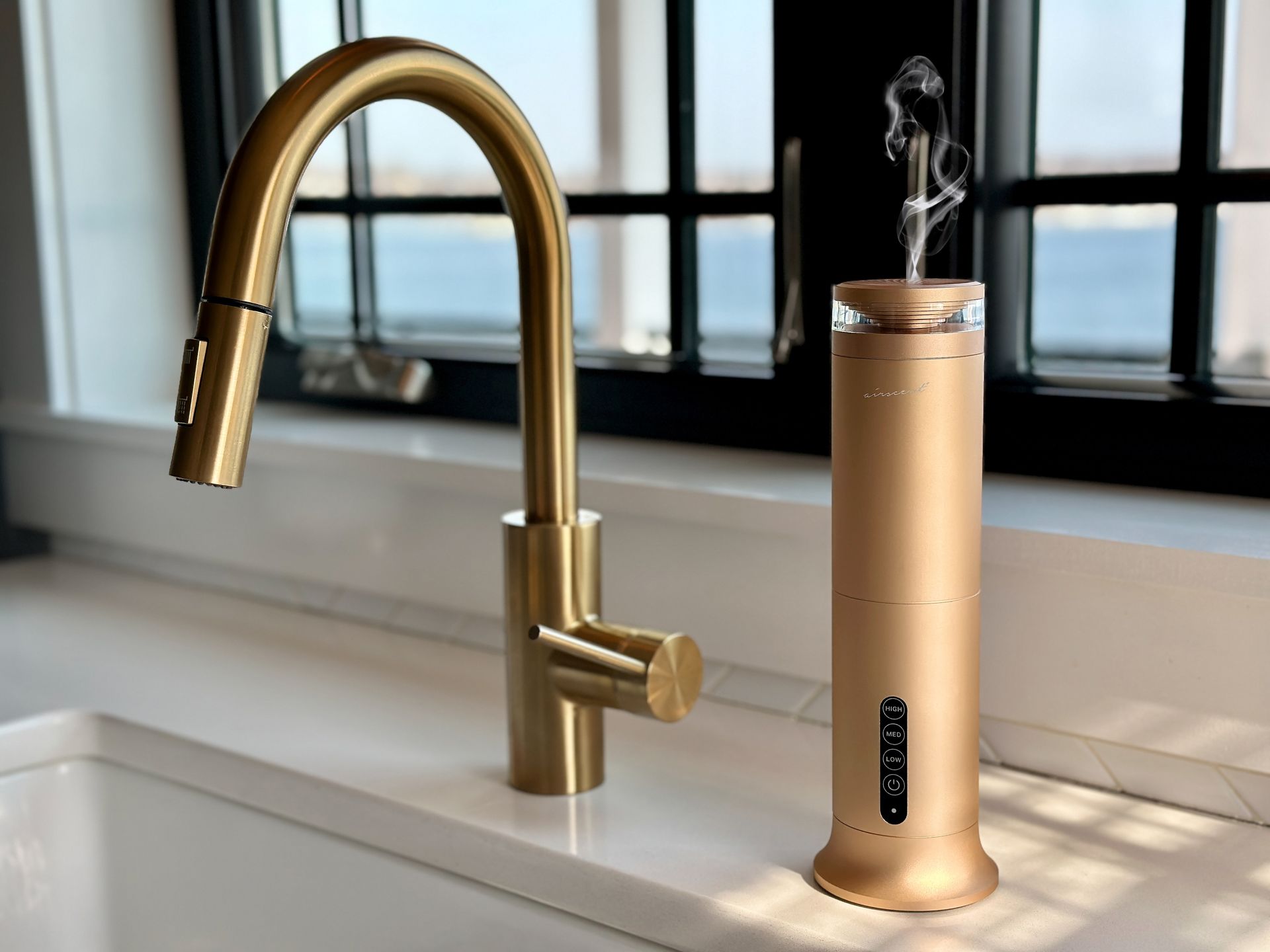 Brushed Gold diffuser in Kitchen