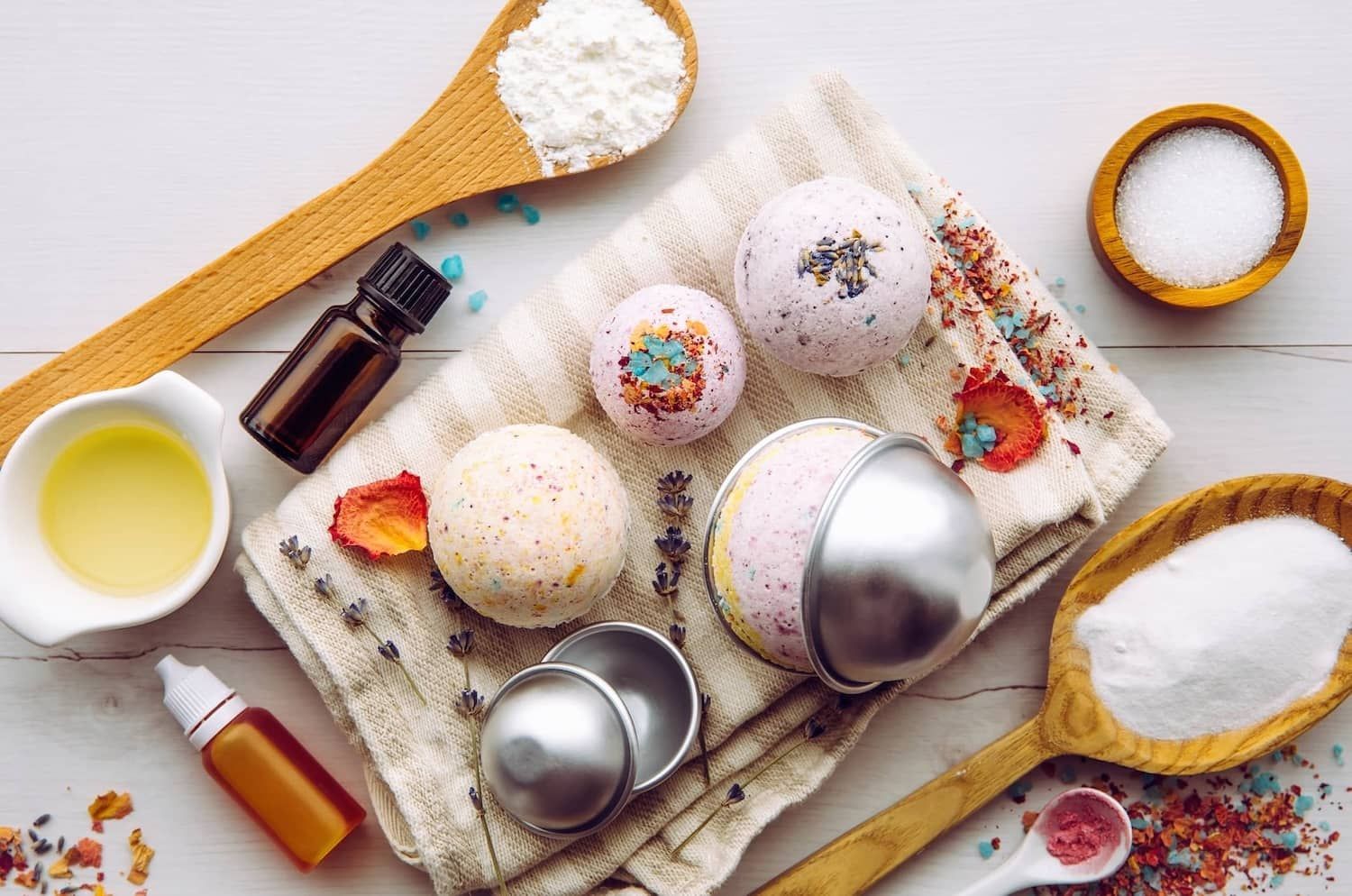 Hotel Scents for Bath Bomb DIY Crafting