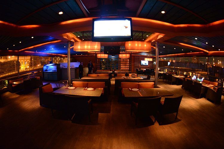 Nile Maxim Cruise Cairo,Nile Maxim dinner cruise,Nile Maxim ,Nile Maxim boat Cairo,Nile Maxim floating restaurant