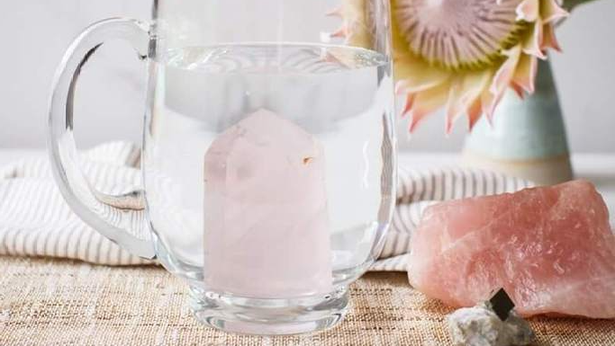 ความสะอาดของหิน crystal นั้นสําคัญ ความสะอาดของหิน crystal นั้นสําคัญ