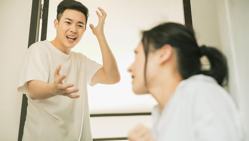 จักระที่ 5 ไม่สมดุล ก้าวร้าว หงุดหงิด