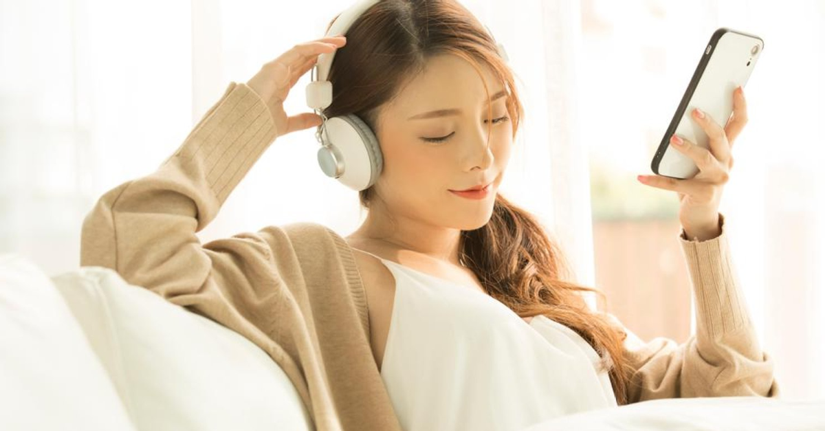 ฟังเพลงผ่อนคลาย ช่วยบำบัดจักระที่ 5