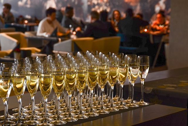Borrel bij bedrijfsjubileum