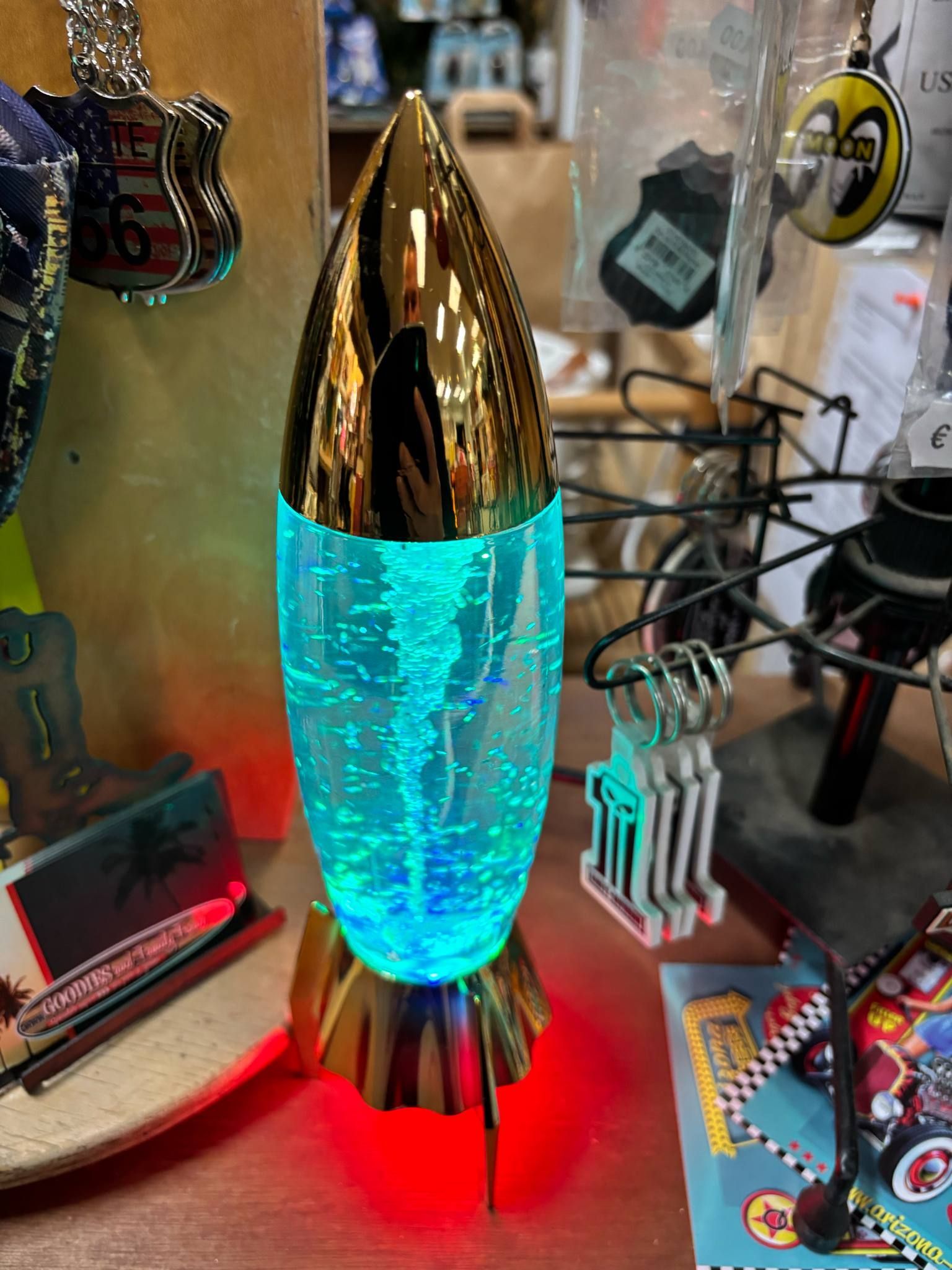 Lampe TORNADE Or rocket