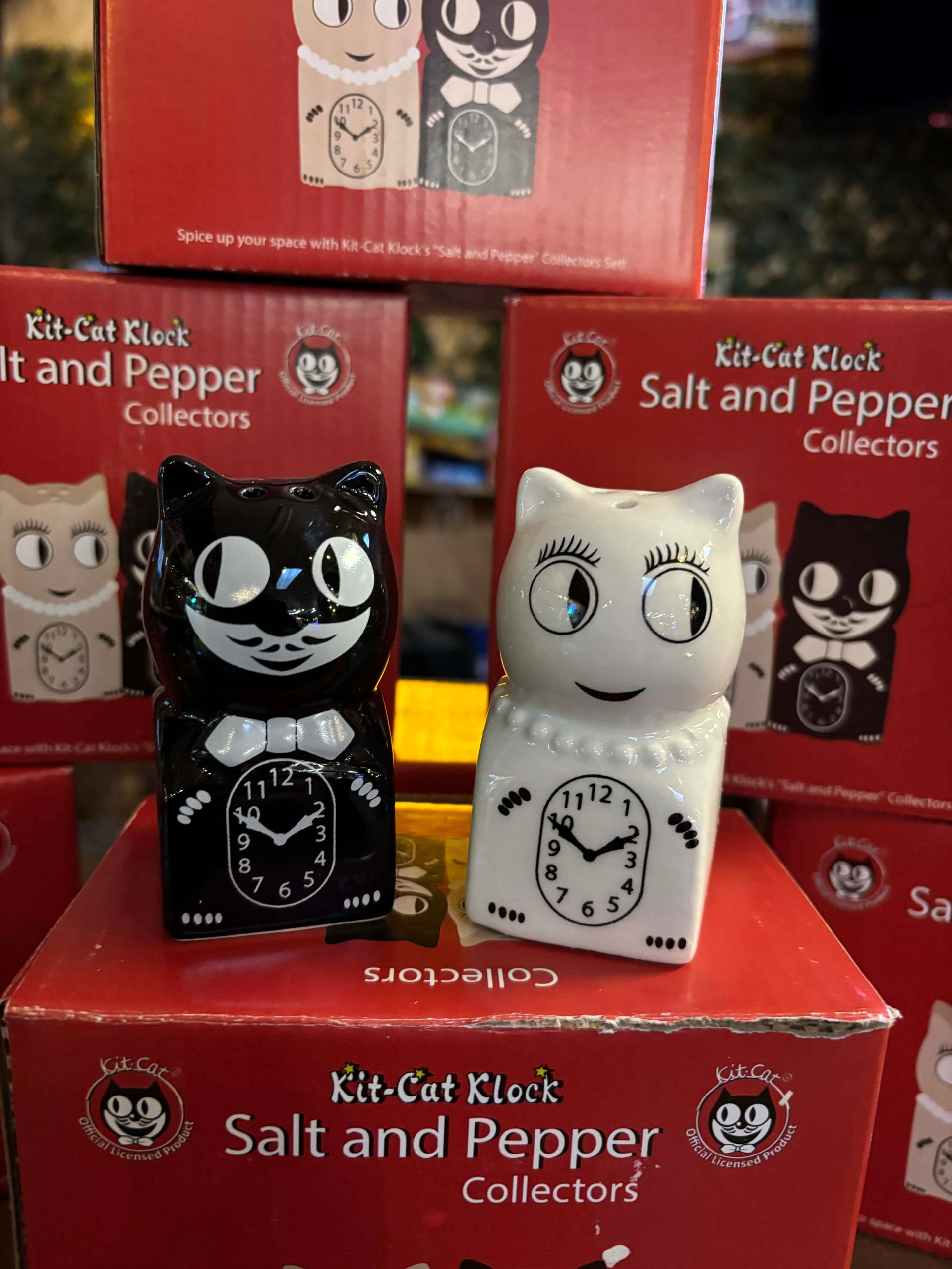 Kit-Cat Klock – Set Sel & Poivre Collectors