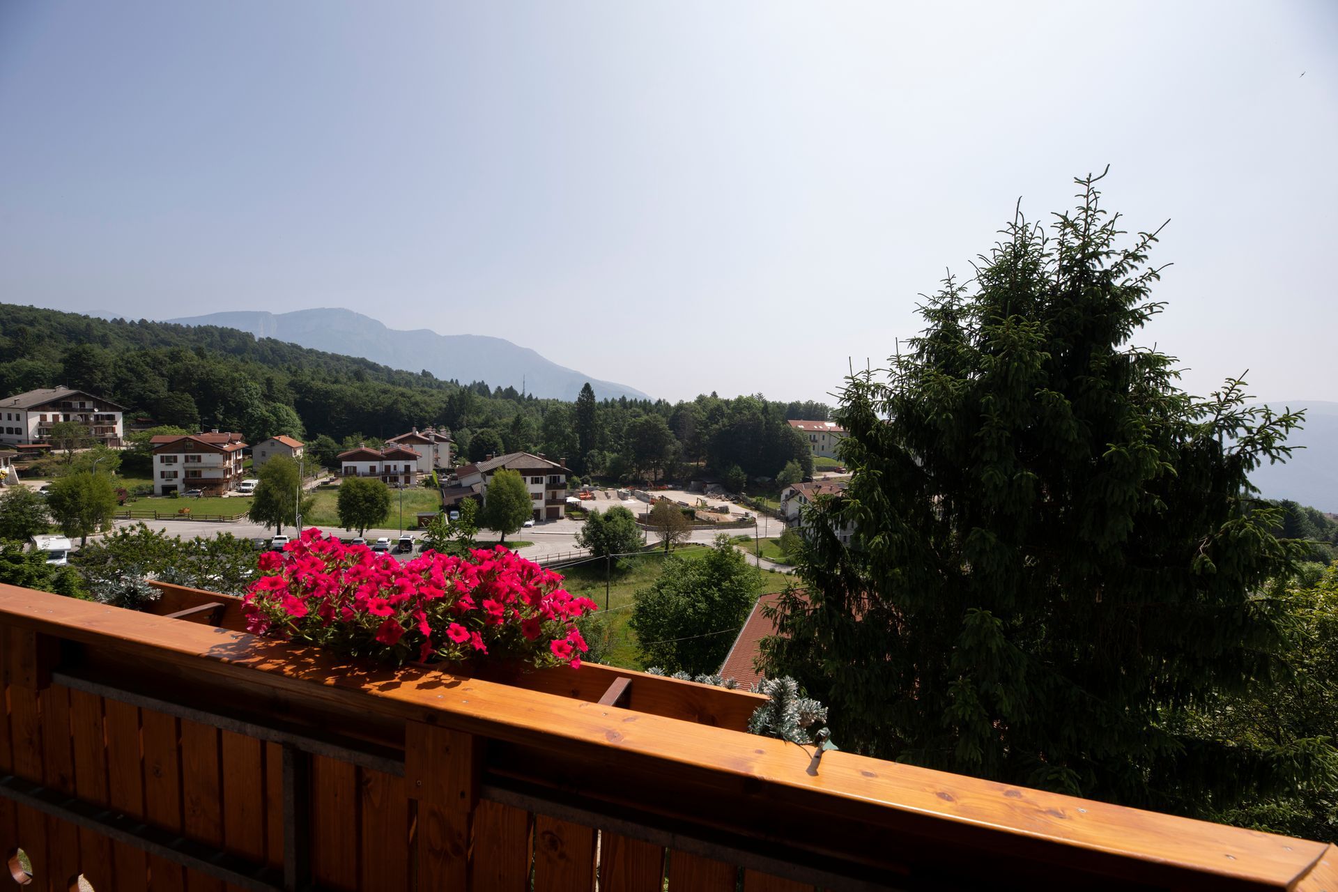 hotel bucaneve