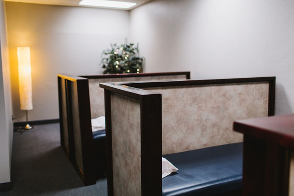 chiropractic booths