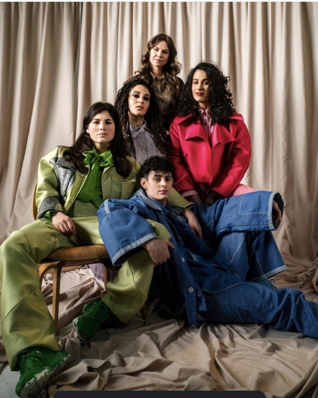 anneplus, netflix, backdrops,Backdrops/curtains Photo:Tengbeh Kamara