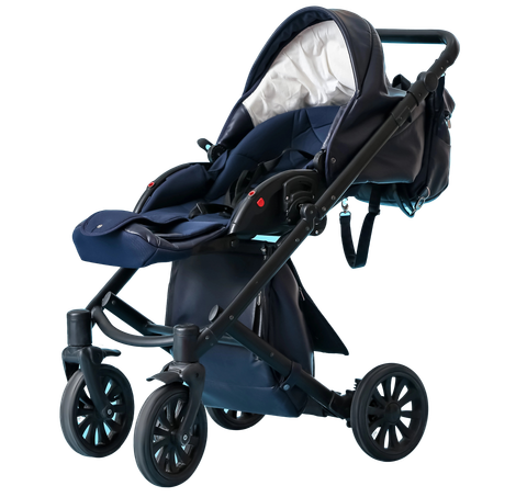 Passeggino blu e nero con capottina e tre ruote, vista laterale