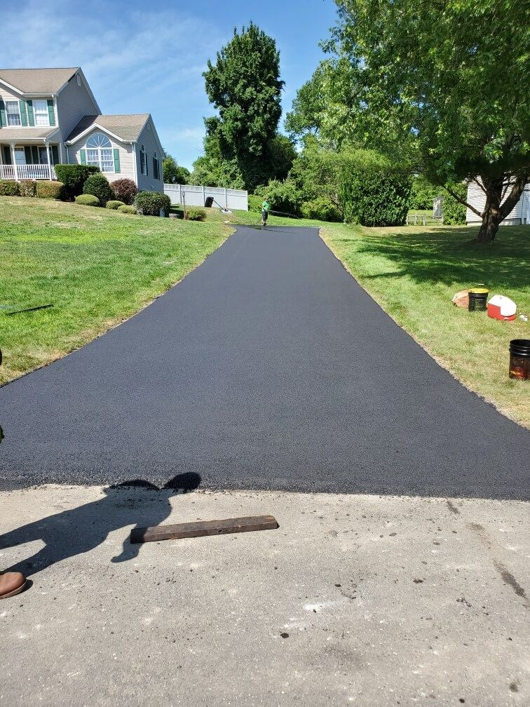 Marini Paving LLC Driveway Sealcoating Service