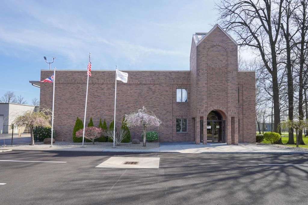 1950 Industrial Park, Office Space by Kirk Development - Building Front