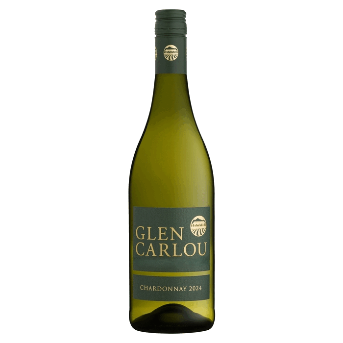 Wijnfles Glen Carlou Chardonnay 2024 met groen etiket en geelgroen glas.