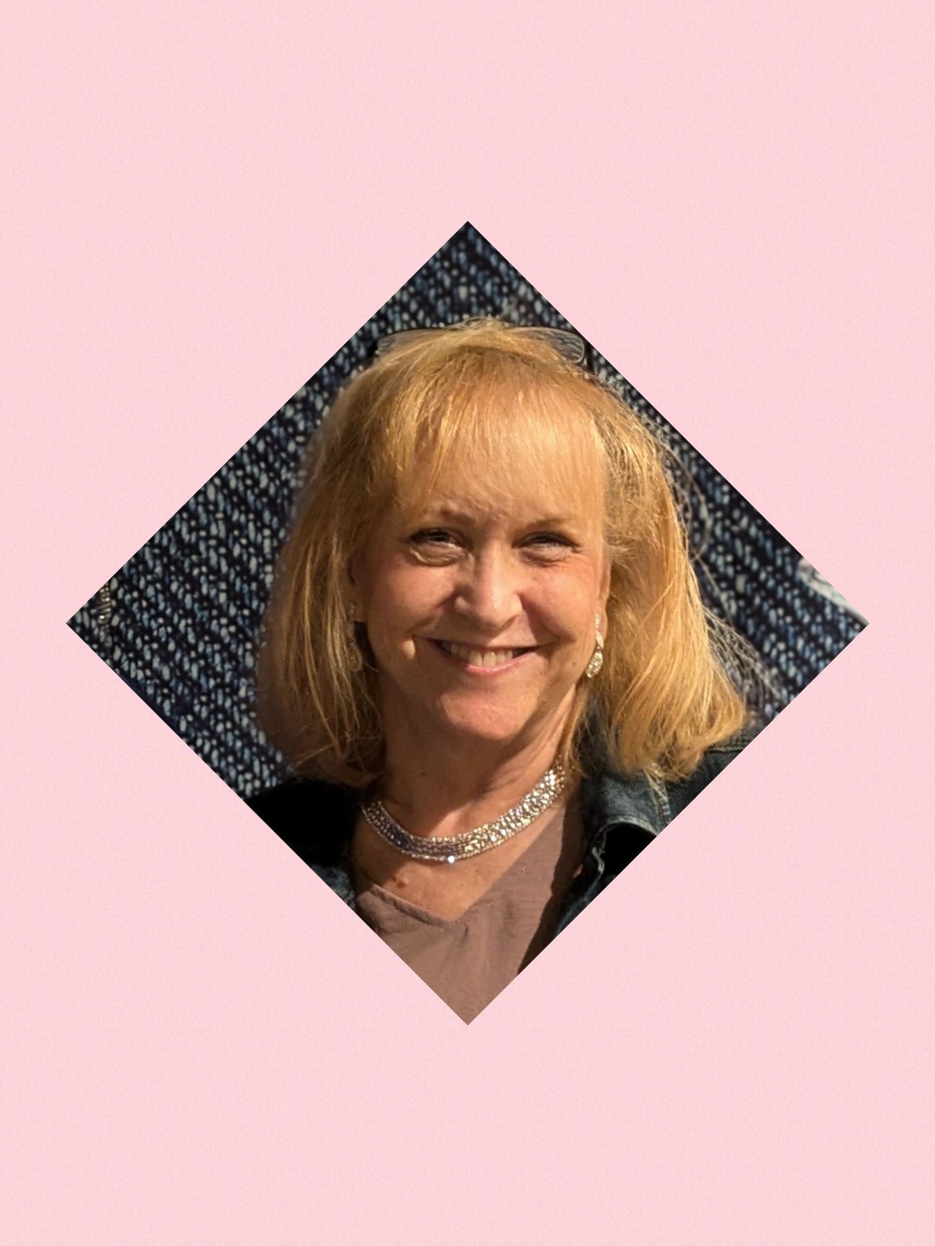 Head shot of Kathy Wright