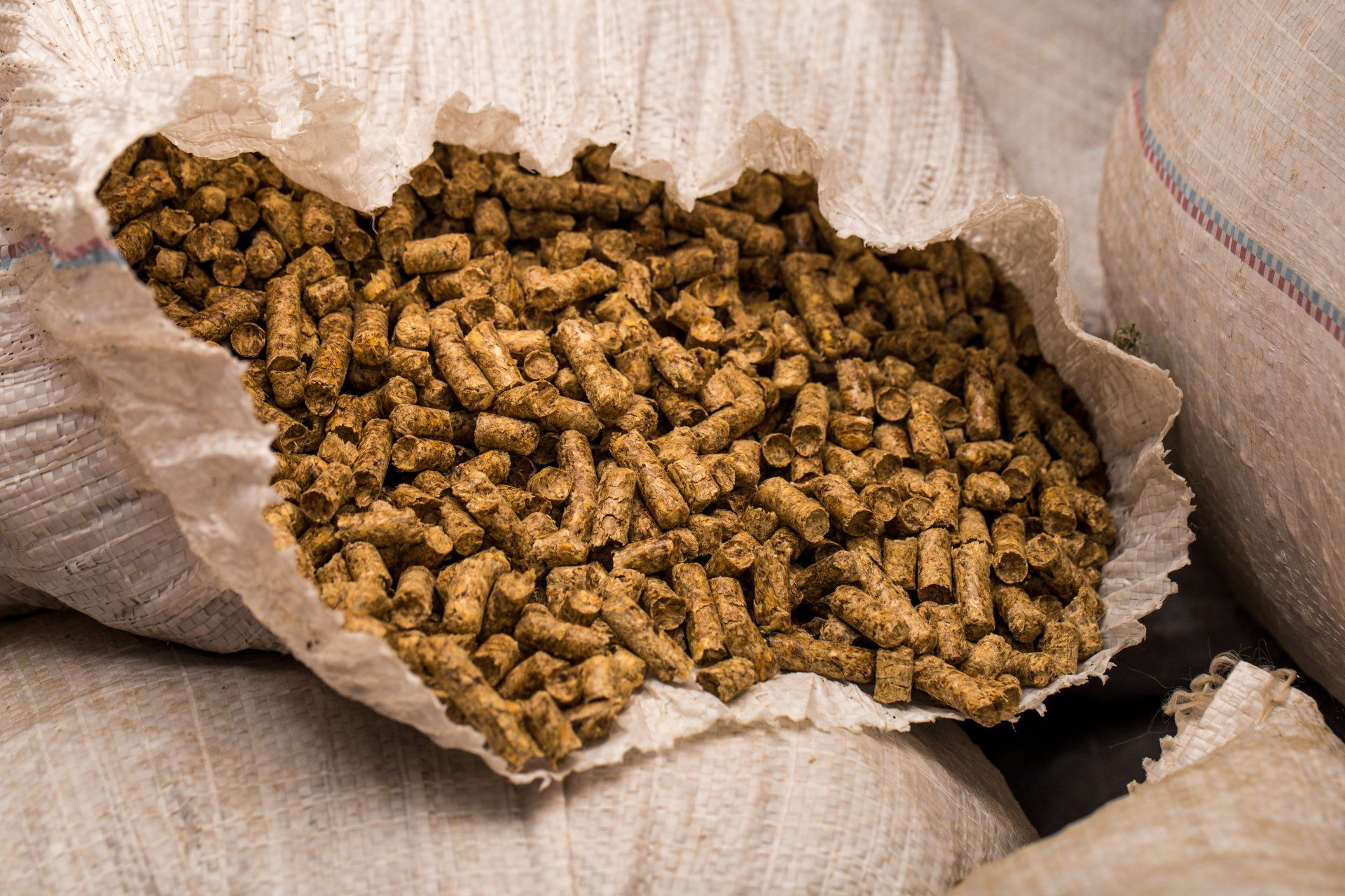 keeping your air flow clear for a wood pellet stove