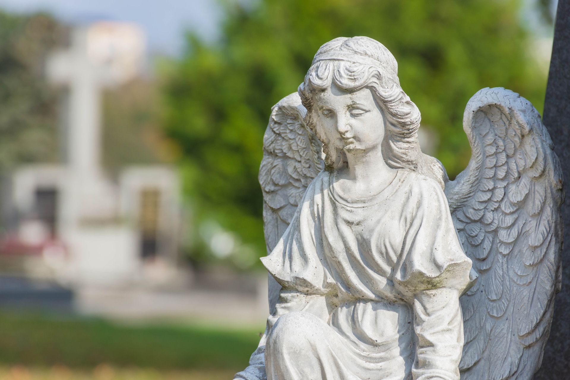 ARTE FUNERARIA E MANUTENZIONE CIMITERIALE