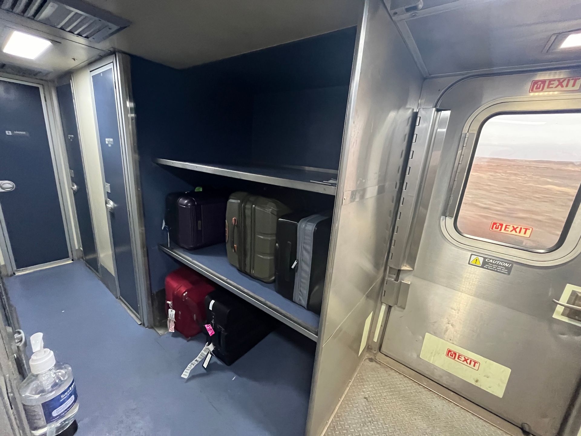 Luggage storage on Amtrack