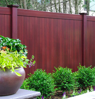 Red vinyl fence – Branchburg, NJ - Eagle Fence Supply Inc