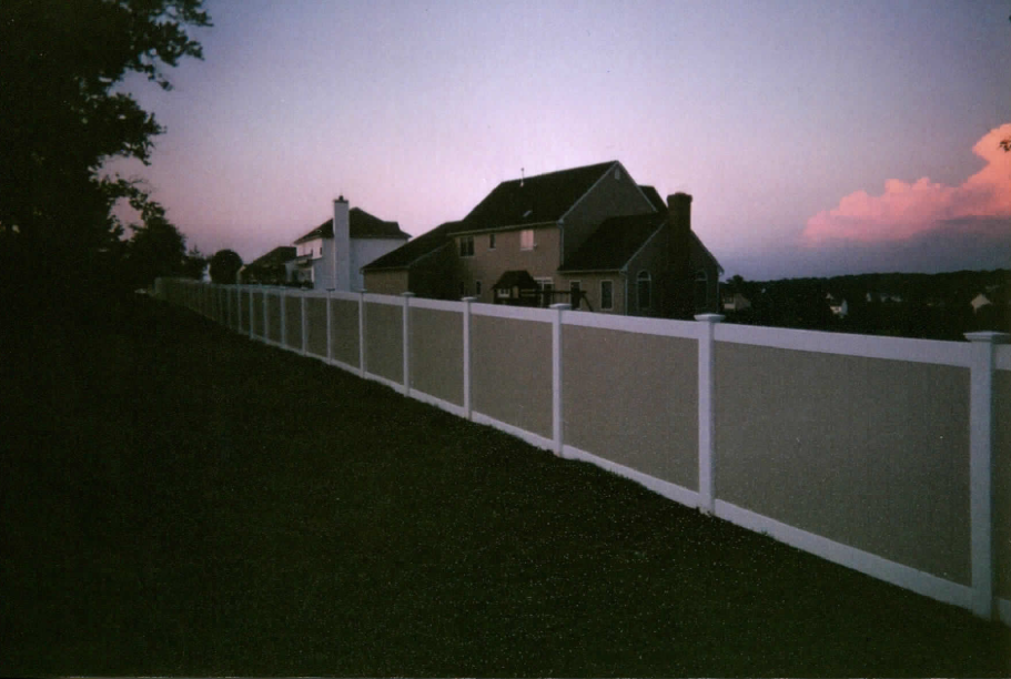 Vinyl fencing in white finish – Branchburg, NJ - Eagle Fence Supply Inc